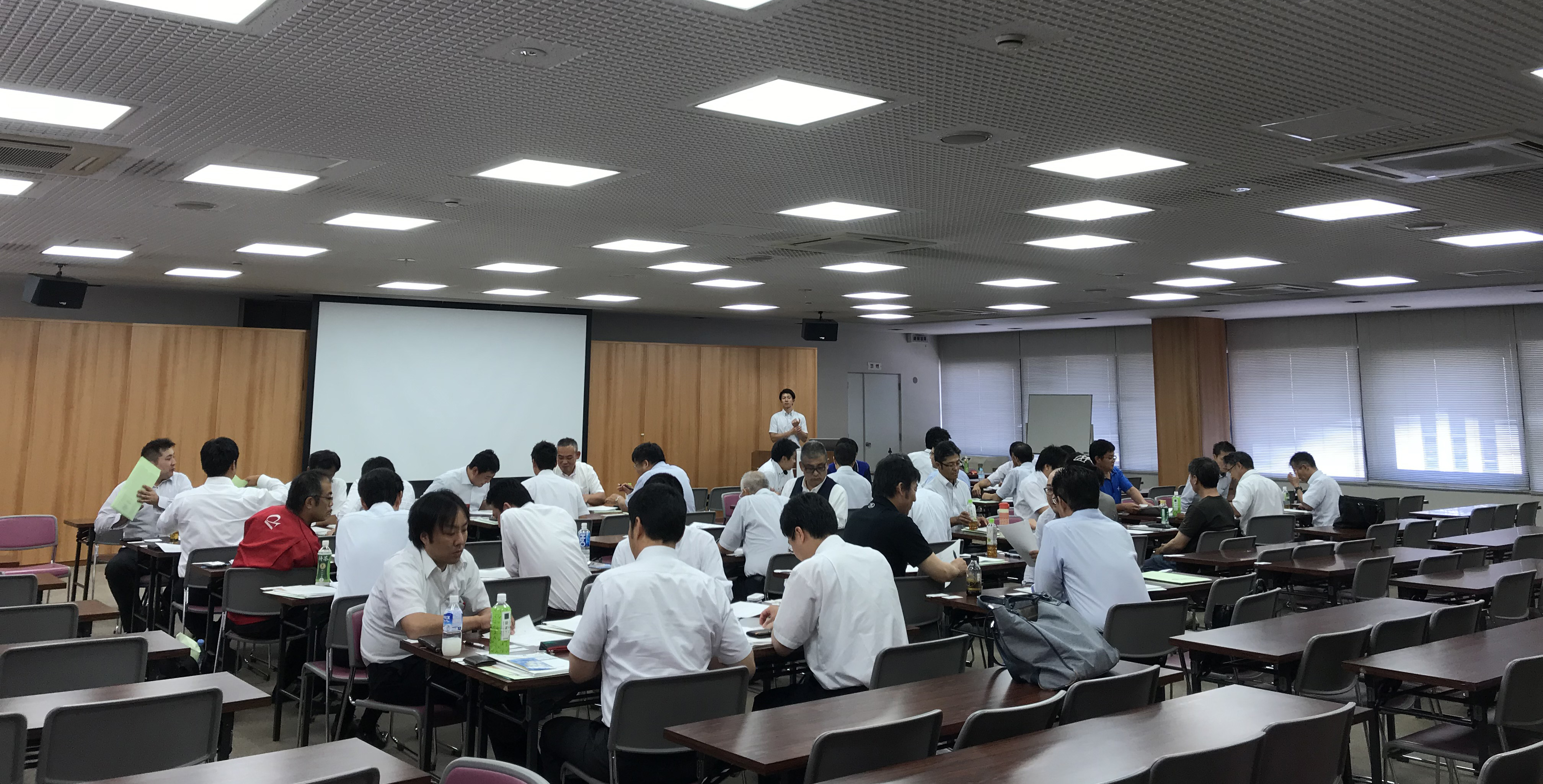 連絡会議の様子